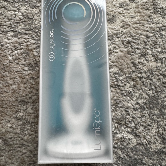 Nu Skin ageLOC LumiSpa Facial Cleansing Device White Blue